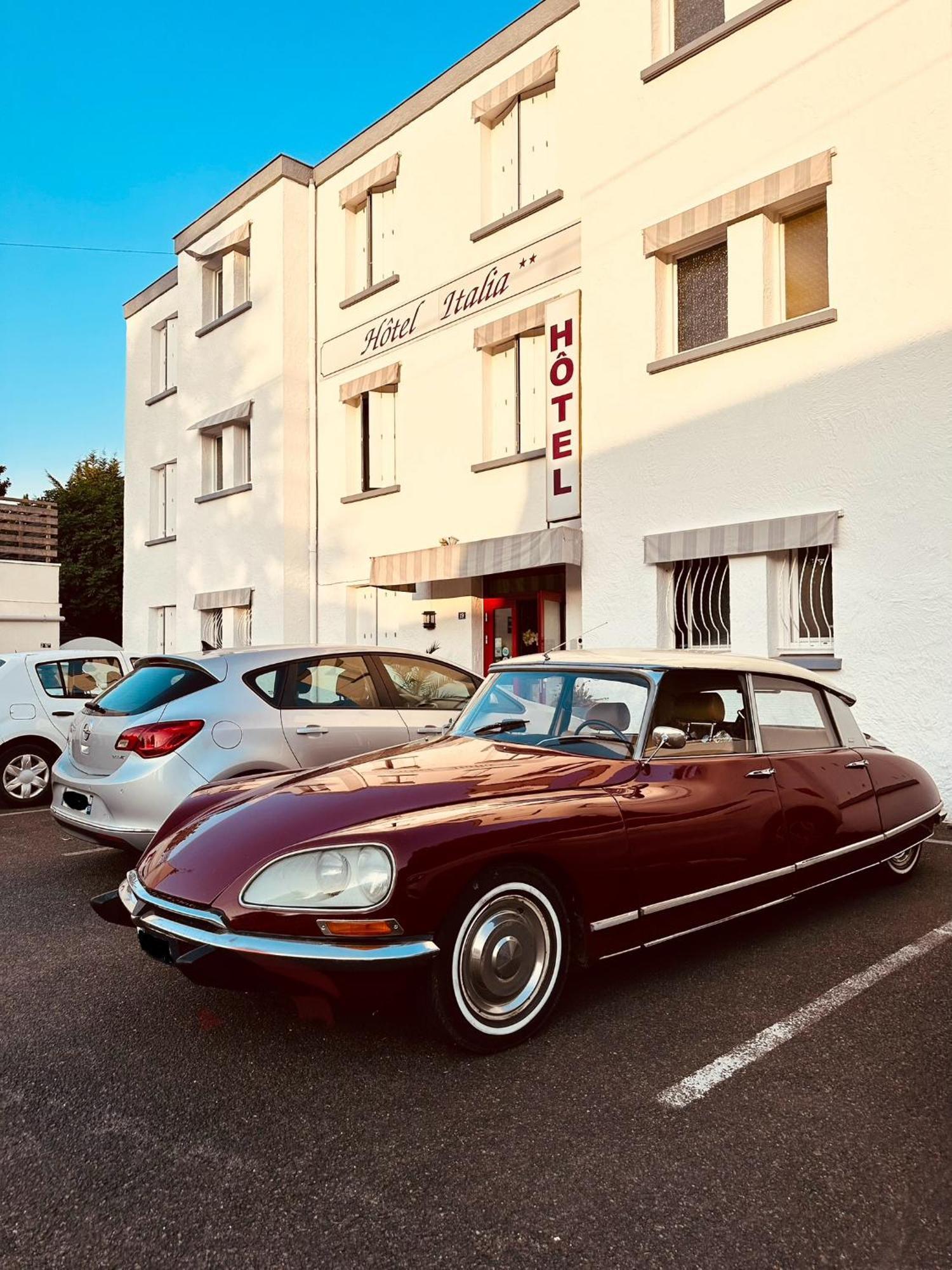 Hotel Italia Tours Bagian luar foto